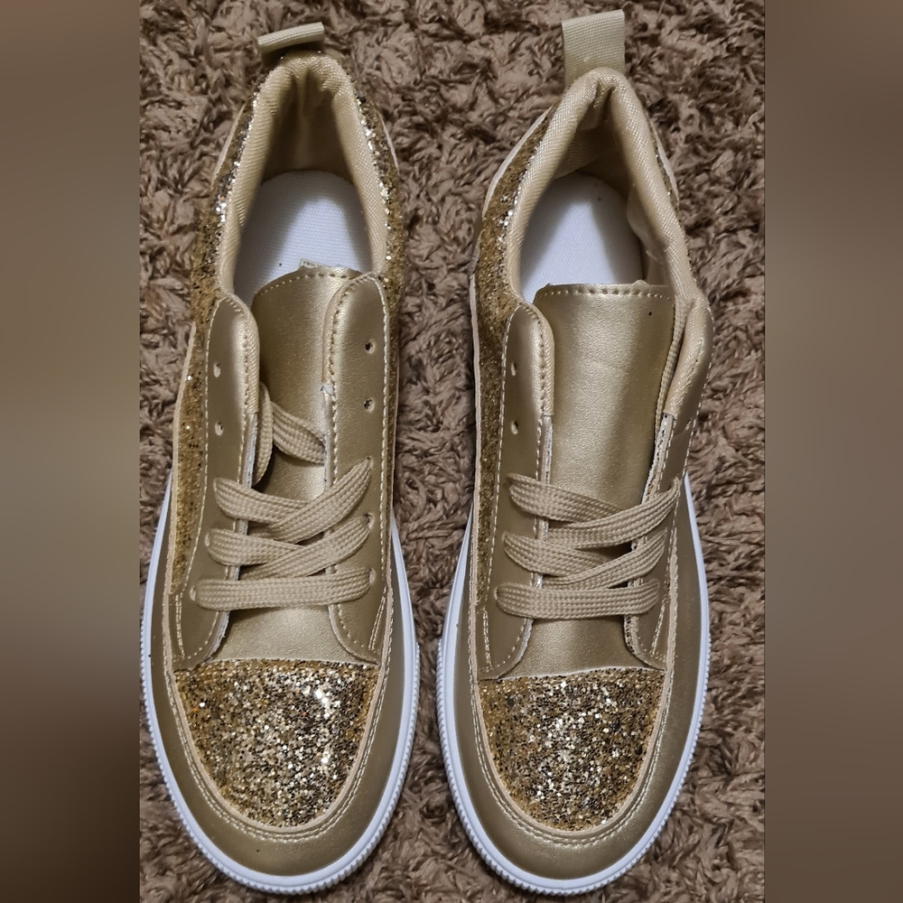 Women’s Metallic Gold Glitter Lace-Up Sneakers